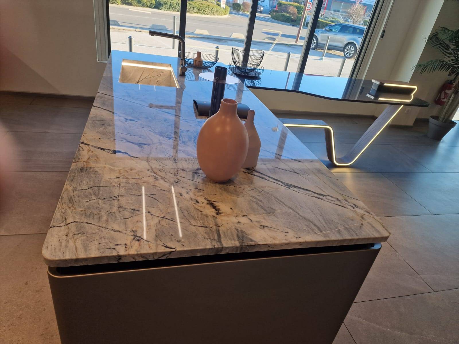 Quartzite Céleste et Double Black à La Valette dans le Var