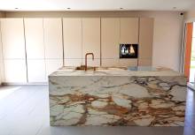 ENTRETENIR SON PLAN DE TRAVAIL EN CÉRAMIQUE